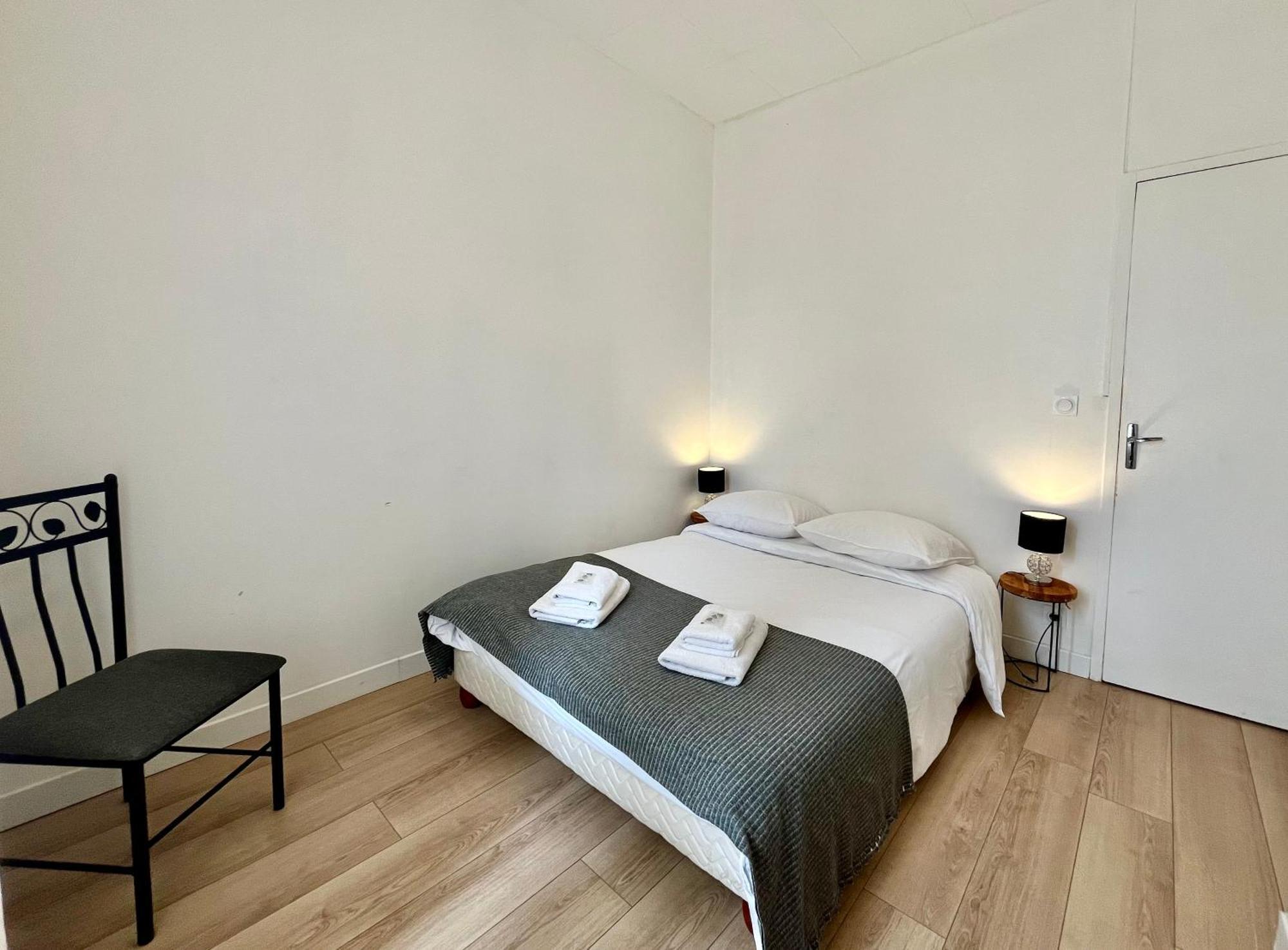 Appartement T2 Place Carnot -Dabnb Limoges Exterior photo