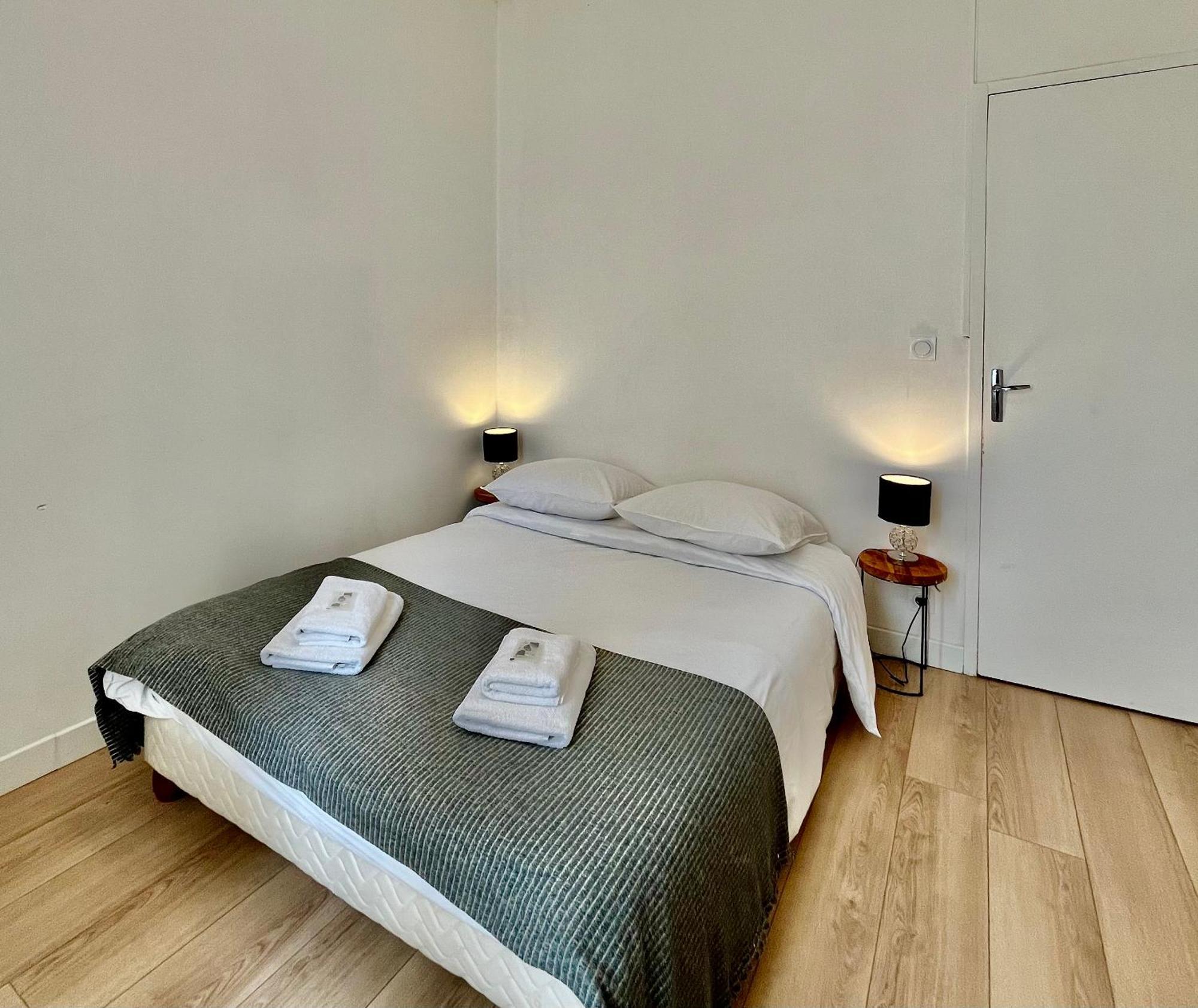 Appartement T2 Place Carnot -Dabnb Limoges Exterior photo