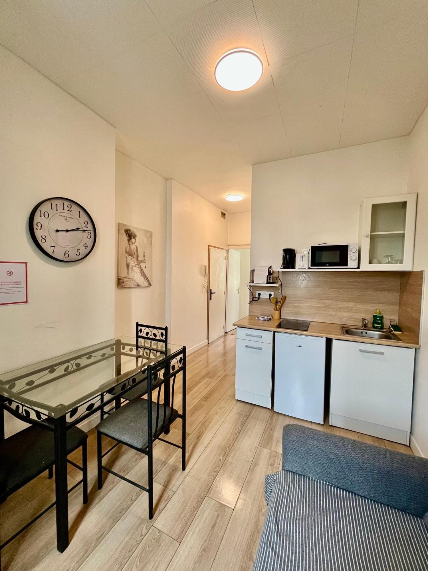 Appartement T2 Place Carnot -Dabnb Limoges Exterior photo